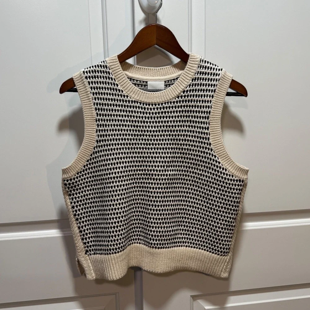 Varley Knowles Textured Knit Vest Sleeveless Top Beige Black Size M NWT - Picture 10 of 10